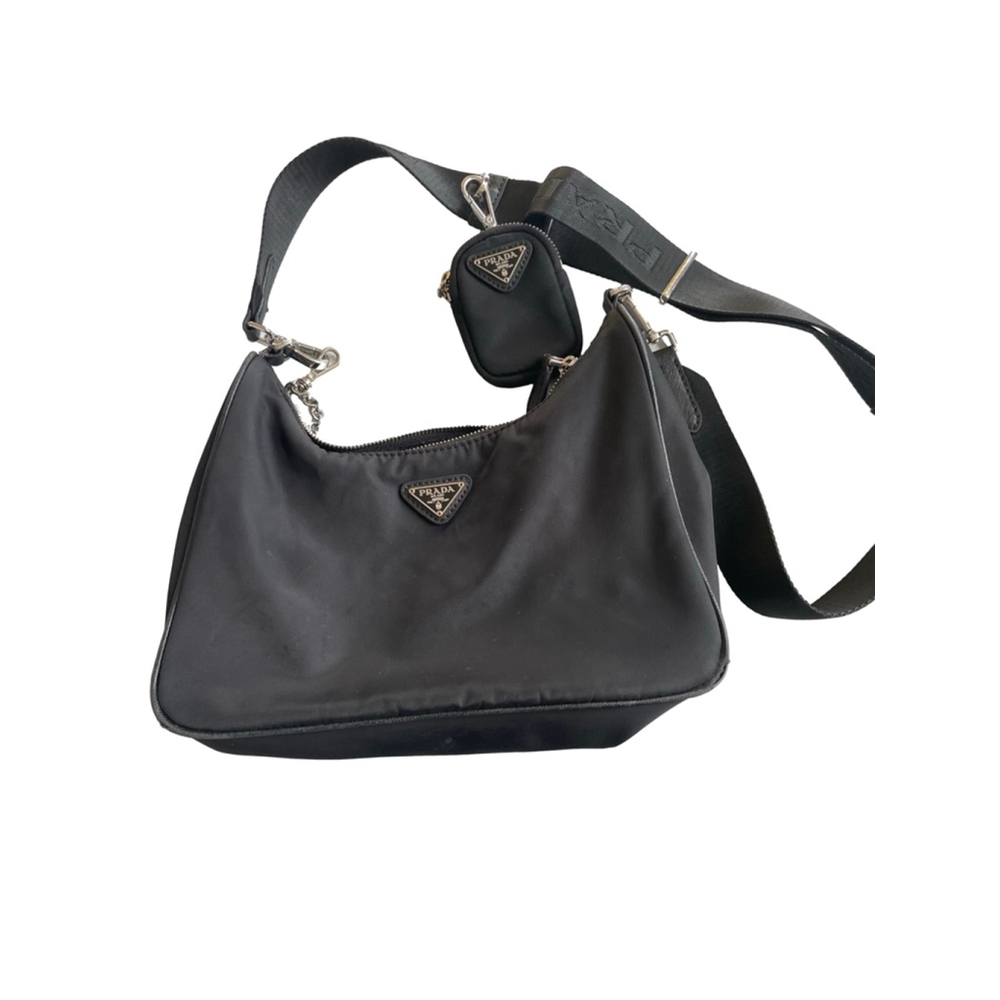 Authentic Prada Re-Edition 2005 Shoulder Bag 1bh2… - image 7